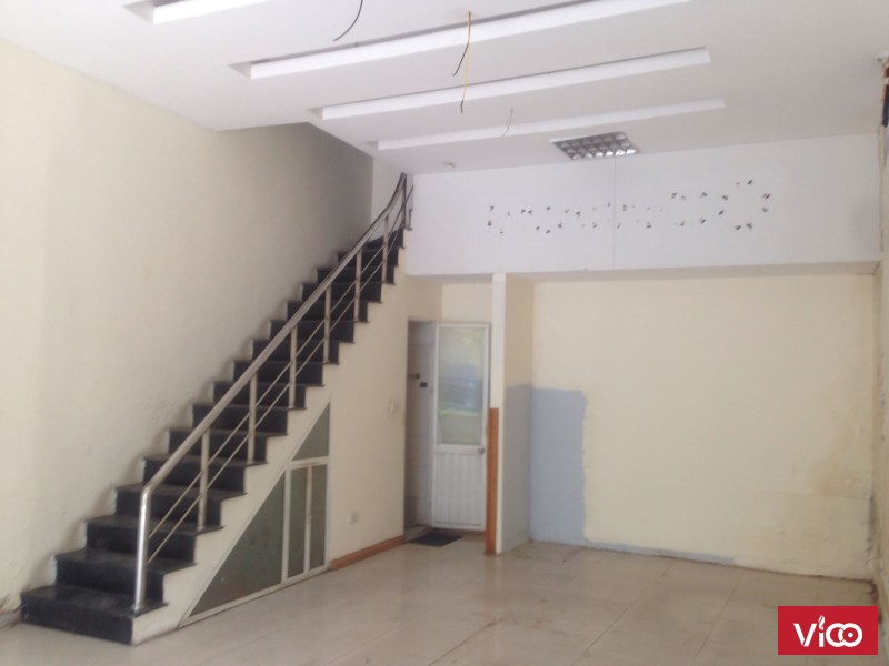 Nhà mặt phố Thái Hà 30m2 giá 33 triệu