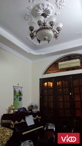 Bán nhà vị trí đẹp phố Thái Hà 40m2, 4 tầng , 4.68 tỷ.