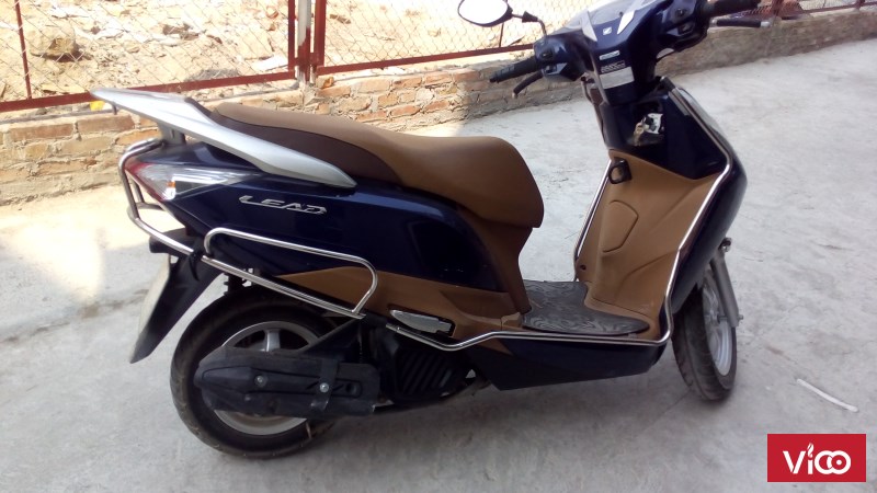 Bán xe lead mới đi được 1 vạn