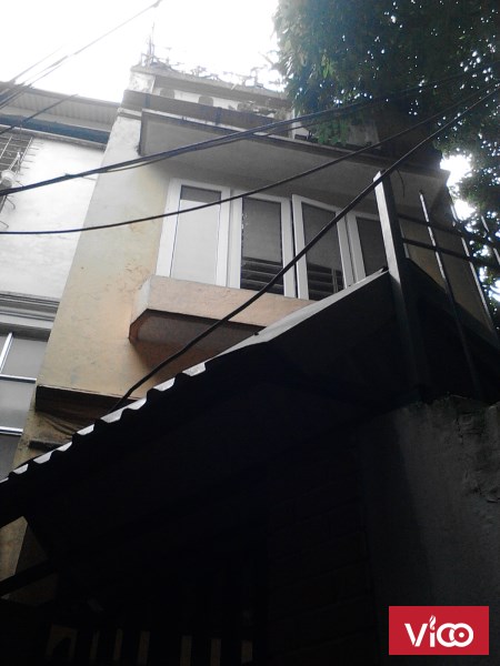 Bán nhà mặt phố Quan Thánh lô góc 60m2, mặt tiền 10m, 16 tỷ.