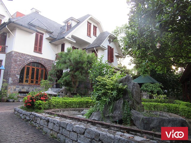 Cho thuê biệt thự tuyệt đẹp tại đường Âu Cơ, 7 phòng ngủ