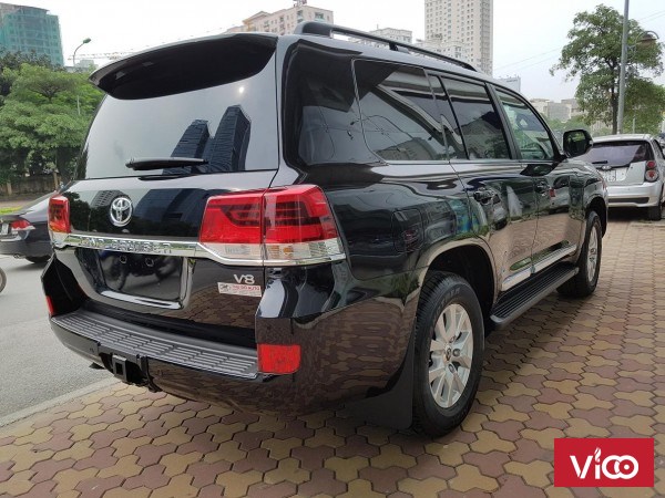 Bán Toyota Landcruiser 5.7L 2016 nhập Mỹ