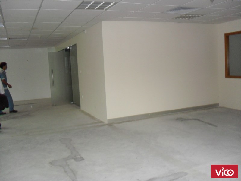 Cho thuê cửa hàng Hoàng Đạo Thúy 61-600m2