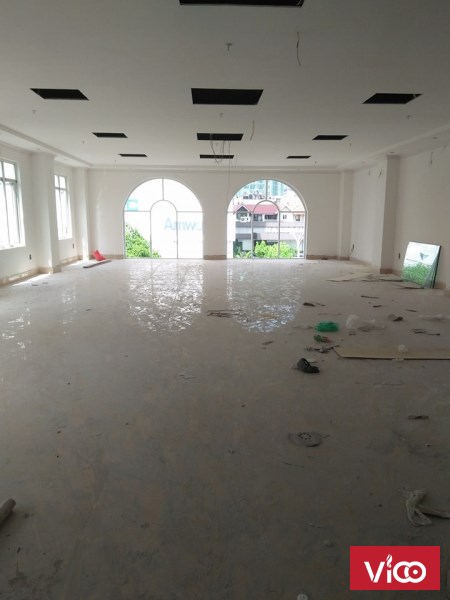 Cho thuê nhà Trường Chinh 200m2 tầng 1