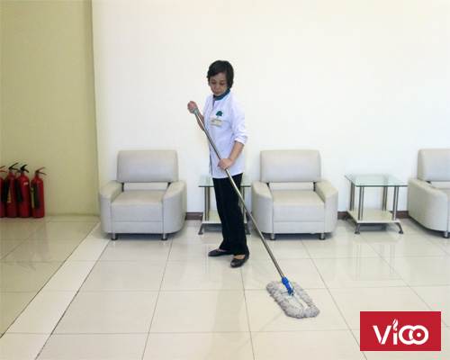 Nhân viên tạp vụ