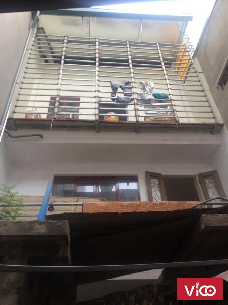 Cho thuê nhà riêng phố Nguyễn Thái Học Lê Trực, DT 40m2 x 3,5 tầng mới, giá 8,5tr/th