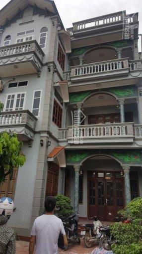Chính chủ cho thuê nhà ở Hồ Ba Mẫu Đống Đa dt 60m2 x 4 tầng, đủ đồ giá 20tr/t có TL