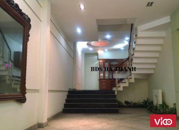 Nhà ngõ 234 Hoàng Quốc Việt,DT 80m xây 4.5Tầng , đầy đủ nội thất, giá 20 triệu