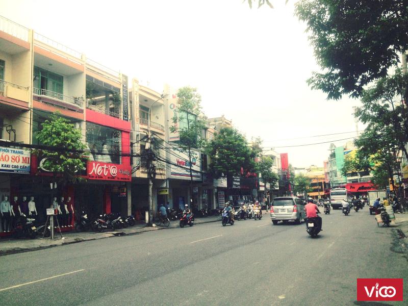 Cho thuê nhà mặt phố Lê DuẩnHai Bà Trưng, 350m2x4 tầng, mặt tiền 10m, kd đắc địa