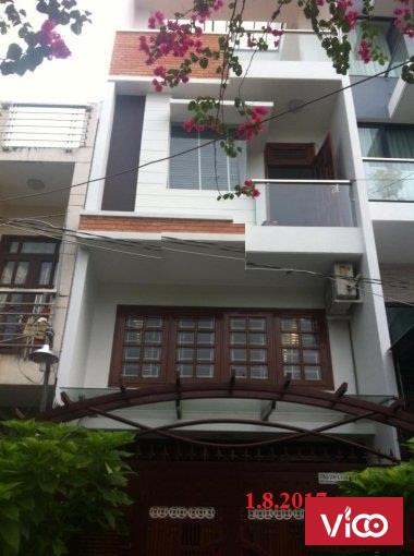 Nhà phân lô 87 Nguyễn Phong Sắc, Dt 65m2 xây 5 tầng