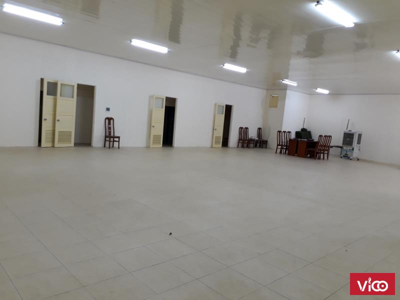 Cho thuê Văn phòng tầng 1 260m sàn thông Khu Thành Công