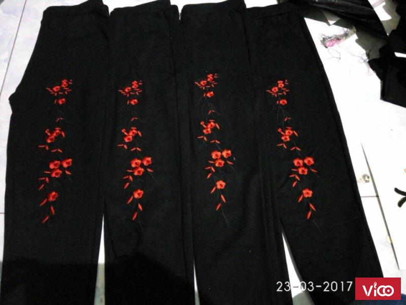 Buôn sỉ quần legging thêu hoa đào đỏ