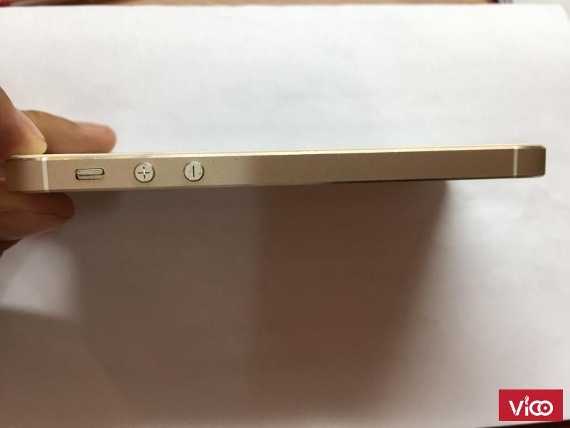 Iphone 5s 16gb vàng 99 quốc tế hàng Mĩ