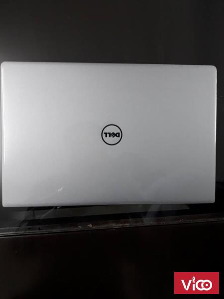 Cần bán gấp 01 máy tính Dew , Màn hình cảm ứng , Do kẹt tiền