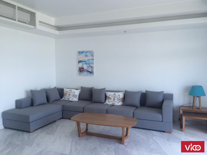 Cho thuê căn hộ Azura tầng cao, 2 phòng ngủ, nội thất cực đẹp, giá 33.44 triệu