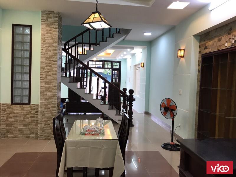 Bán nhà đường Dương Đình Nghệ nhà đẹp, gần ngay biển cách siêu thị Vincom 50m