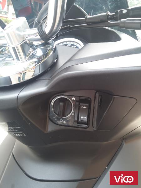 Honda PCX đời cao khóa smartkey siêu bảo mật màu xanh nhám còn mới đét chính chủ sử dụng tại hn