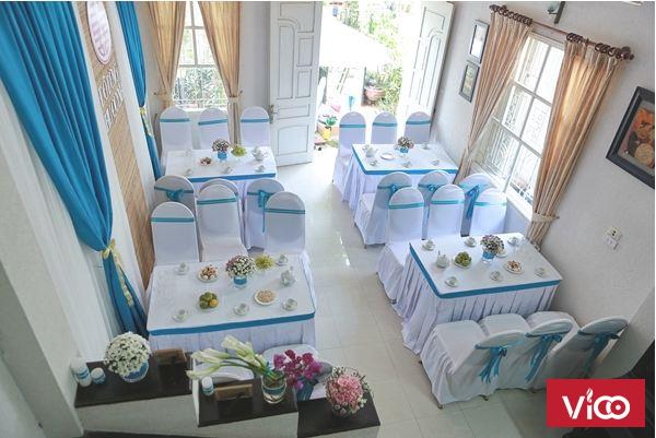 Bàn ghế cho thuê ăn uống tiệc lưu động