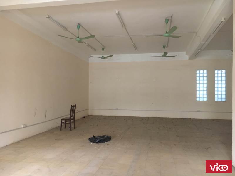 Cho thuê văn phòng mặt phố Láng Hạ.DT 20m2, 30m2, 40m2.