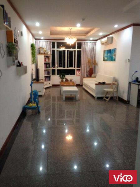 Cần cho thuê căn hộ Giai Việt Q8, DT 100m2 , 3pn ,1 phòng làm việc,2 wc