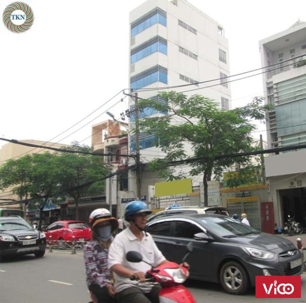 Cho thuê toà nhà văn phòng đường hai chiều khu vực Etown Tân Bình 7x25m. Giá 120 Triệu/Tháng