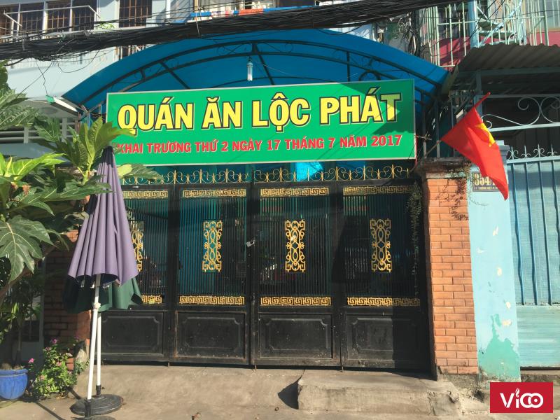 Mặt bằng trung tâm Q10 hẻm xe hơi , đối diện trường học.