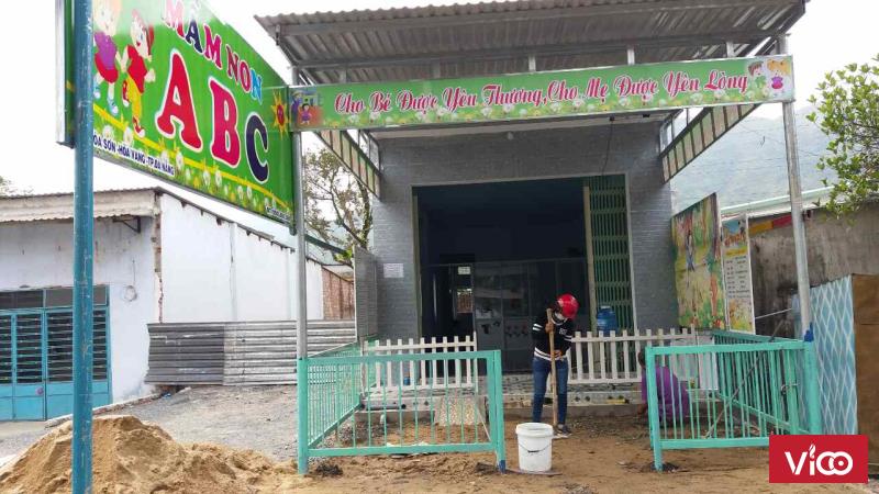 Cần bán 1 căn nhà cấp 4 và 1 lô đất mặt tiền cuối đường Âu Cơ