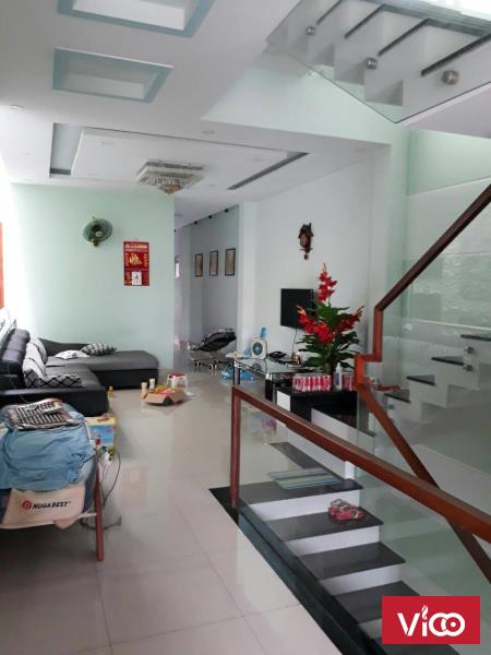 Bán nhà 3 tầng đường Vũ Hữu, gần giao Tiểu La, Nguyễn Hữu Thọ