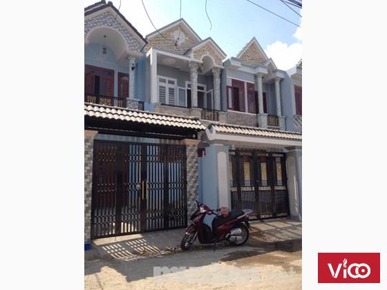 Nhà mới xây tại dĩ an gần ngã tư chiêu liêu