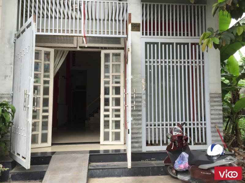 Bán nhà mặt tiền KDC Đường Le Hồng Phong,Dĩ An,BD