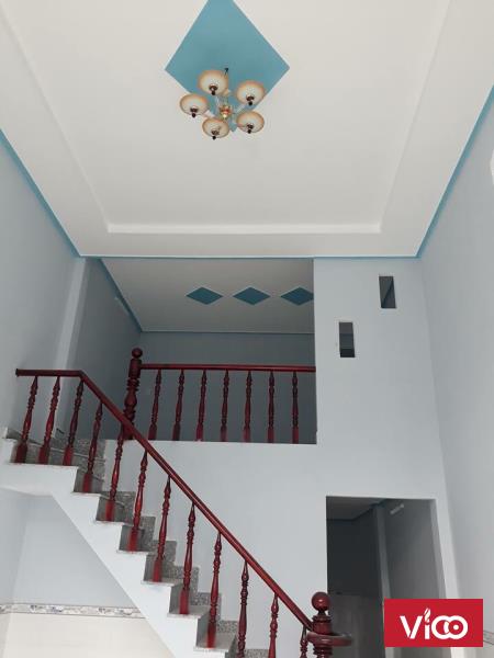 Nhà môt triêt môt lưng gân chơ tân phươc khánh