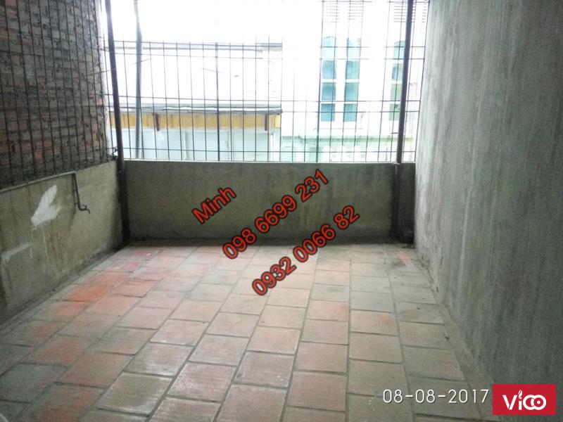 Cho thuê nhà riêng ở ngõ phố Vọng, Giải Phóng , 25m2, 3 tầng, 2pn , có nóng lạnh, 5,5 tr / tháng