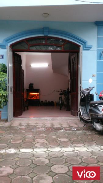 Khương Đình, Thanh Xuân, Cho thuê tầng 1 làm văn phòng, đường rộng 20 m, kinh doanh tốt