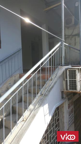 Cho thuê căn hộ làm văn phòng ở ngõ 773, Giải Phóng