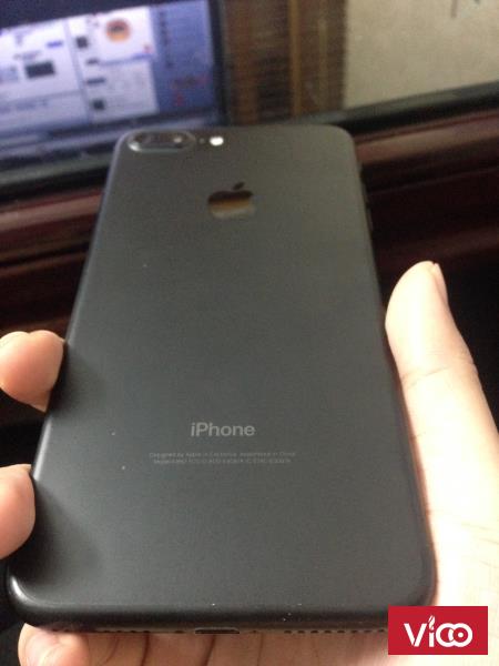 Bán iphone 7 plus 32g đen sần quốc tế ll/a 99