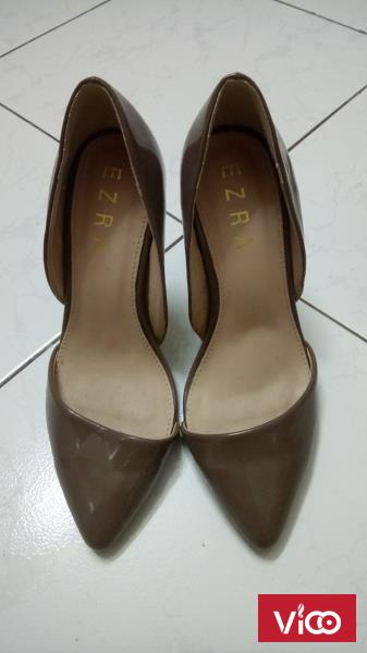 Giầy EZRA màu nude