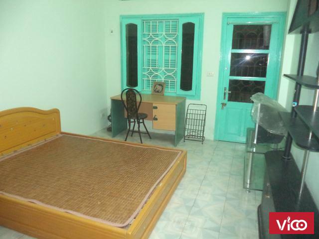 Cho thuê nhà 50m2 3 tầng phố Vũ Thạnh Giang Võ