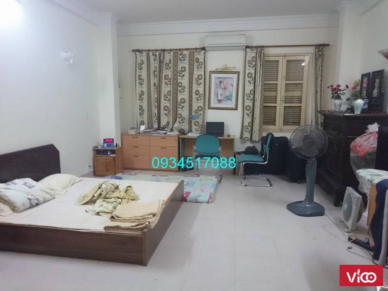 Cho thuê nhà 40m2 4 tầng vườn hoa 1/6 Nguyễn Lương Bằng