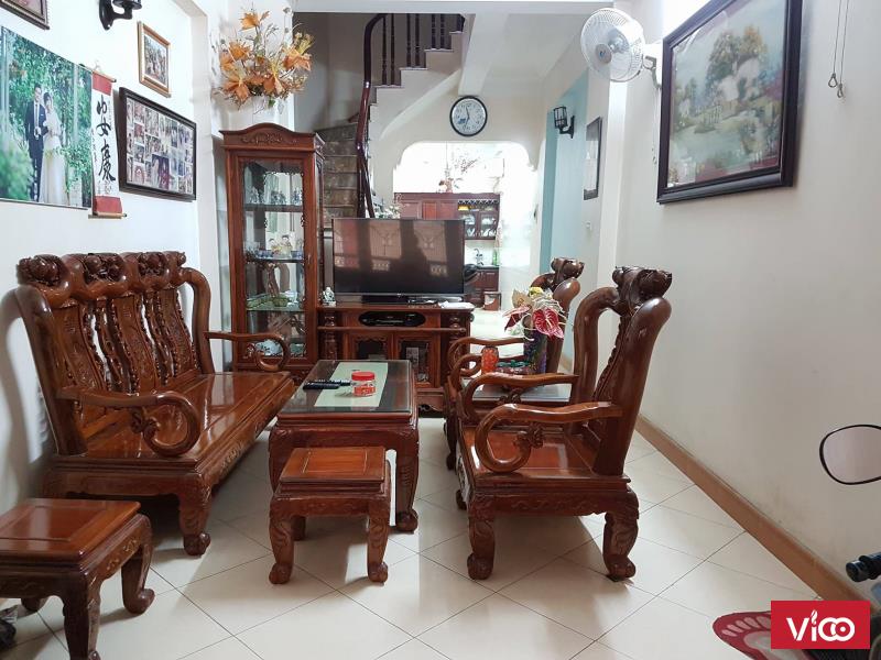 Cho thuê nhà 5 tầng ngõ phố Trần Cung, gần Viện E