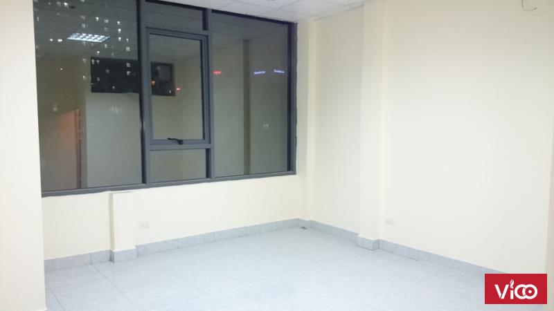 Cho thuê căn hộ chung cư số 33 mặt phố Yên Lãng, giá từ 3.2 3.4 triệu/tháng