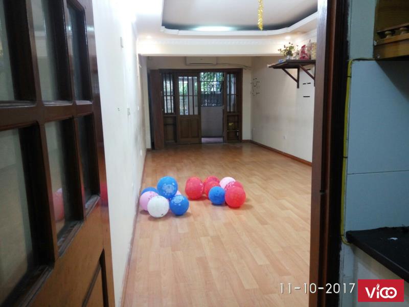 Cho thuê căn hộ tập thể ở phố Chùa Bộc Phạm Ngọc Thạch Tổng diện tích 80 m2