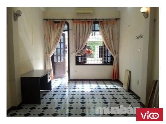 Cho thuê nhà tầng 3 mặt phố Hoàng Sâm, Phường Nghĩa Đô, Quận Cầu Giấy, HN