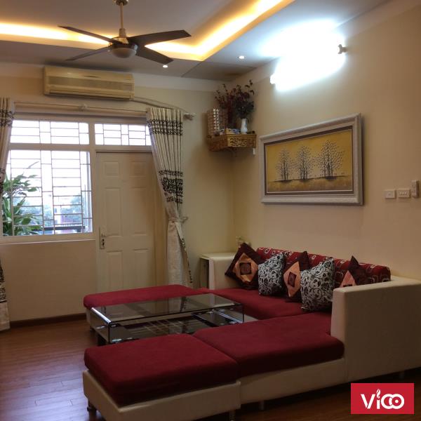 Cho thuê CHCC bộ KHĐT phố Đông Quan, DT110m2