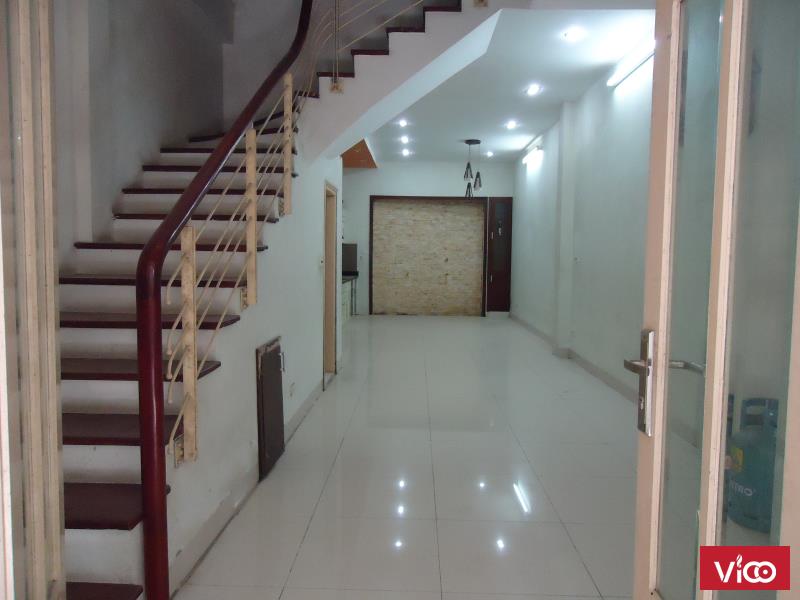 Cho thuê nhà 4 tầng 60m2 tại số 6 ngõ 94 Hoàng Công Chất K3 Cầu Diễn , Bắc Từ Liêm