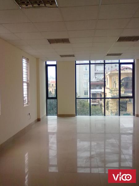 Chính chủ cho thuê văn phòng 30404560m2 giá 6,5tr8tr9tr12tr/tháng mặt phố 3133 Láng Hạ