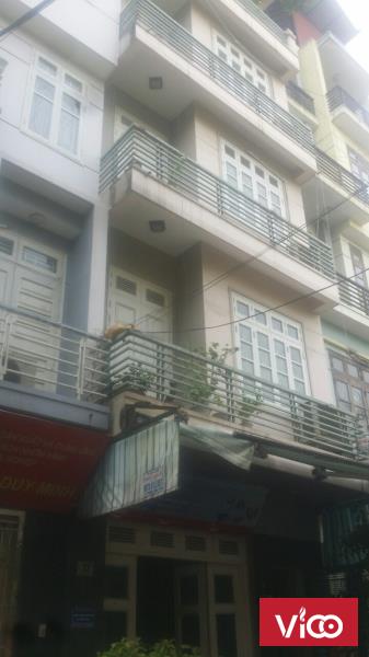 Cho thuê nhà khu phân lô ngõ 143 Trung Kính. DT 55m2 x 4,5T, Giá 20tr