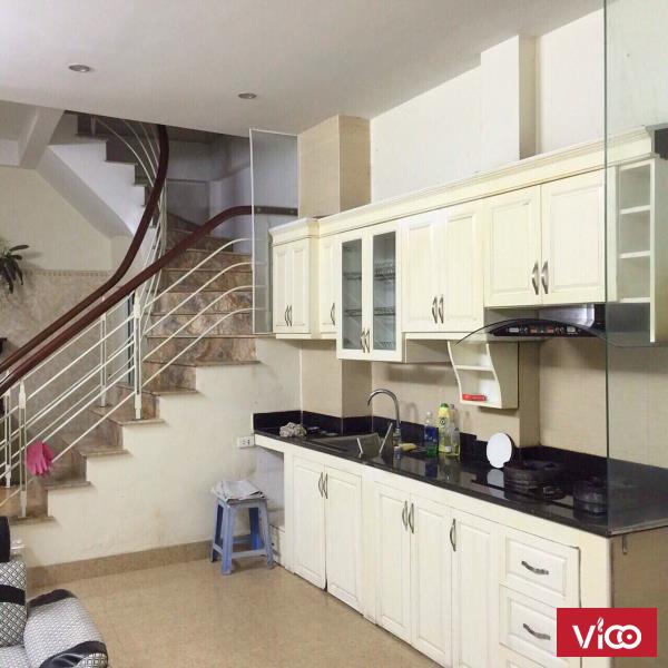 Cho thuê nhà, văn phòng 5 tầng đường Phạm Văn Đồng