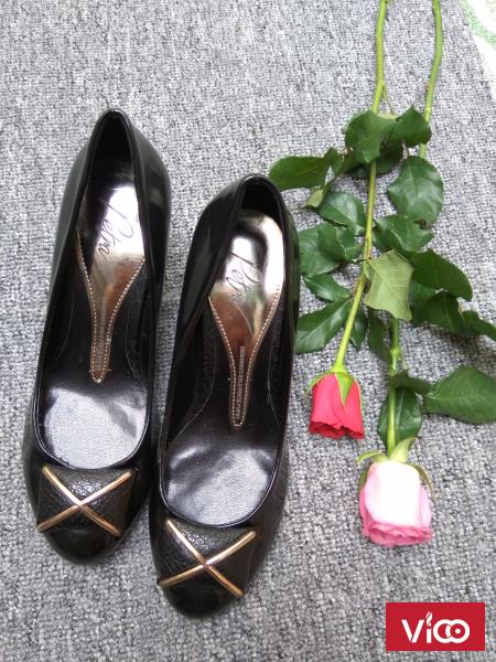 Giày dép si Ý, Hàn, Nhật... hàng đẹp giá rẻ