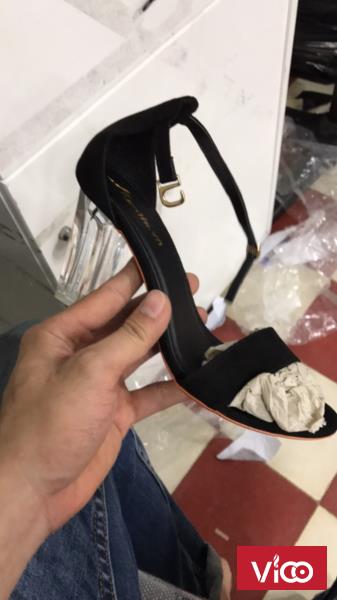 Giày dép giá rẻ