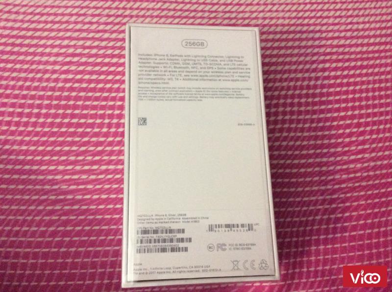 IP8 Silver 256G , moi 100 nguyên hộp.
